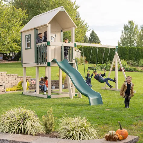 5x8 Playhouse Star Quality Vinyl Swing Sets Amish Lancaster County